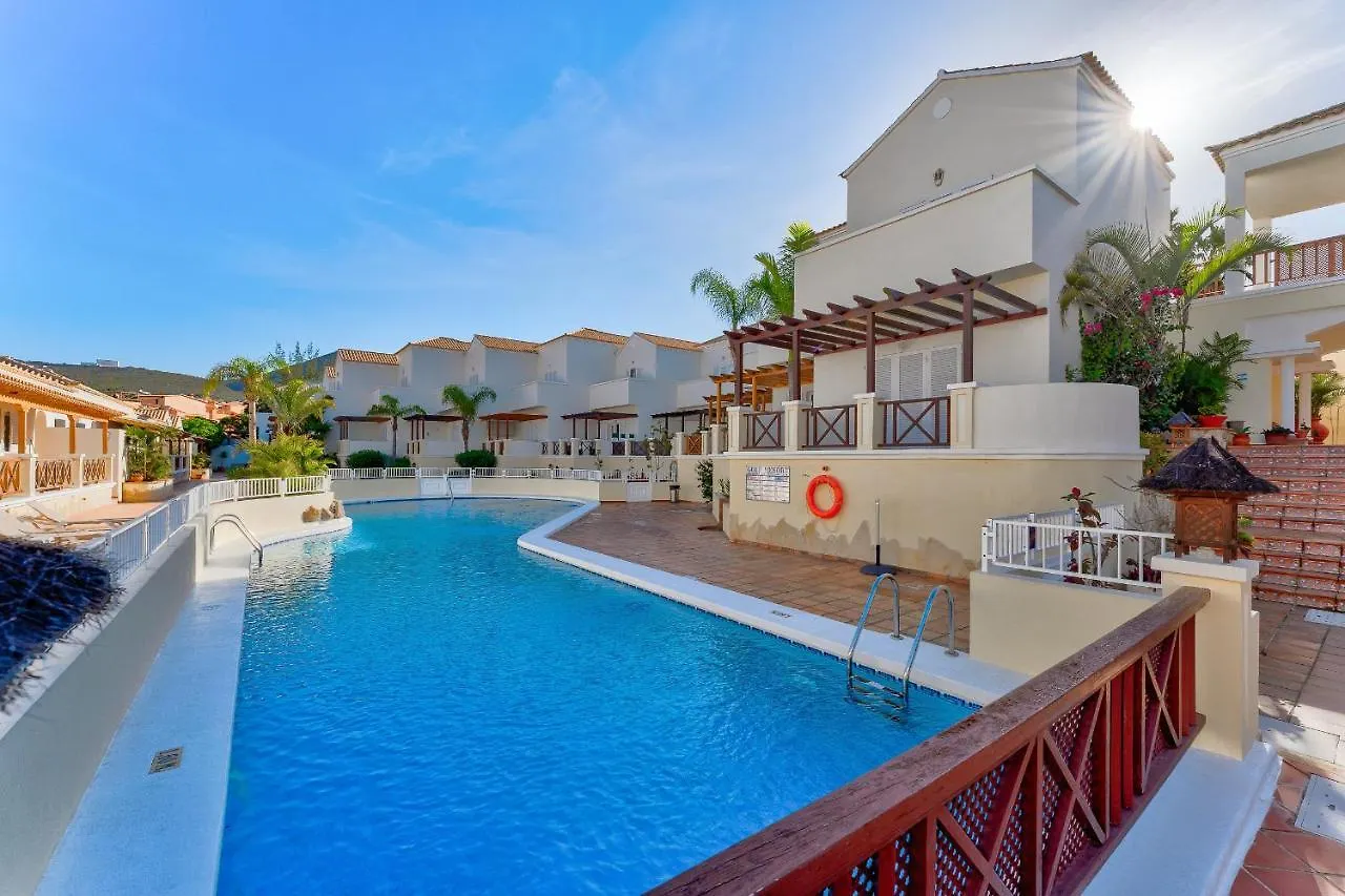 Chalet Playa De Las Americas Arona  Hébergement de vacances Arona (Tenerife)