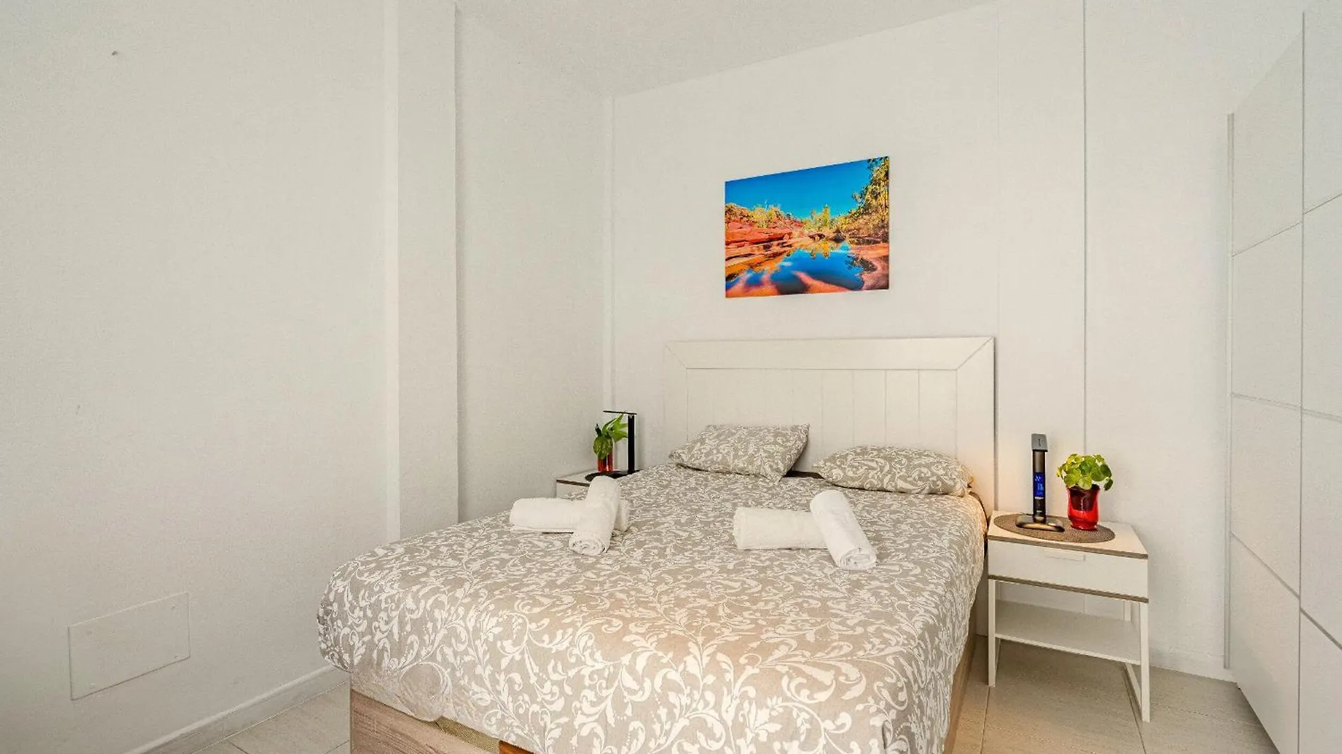 Chalet Playa De Las Americas Arona  Hébergement de vacances